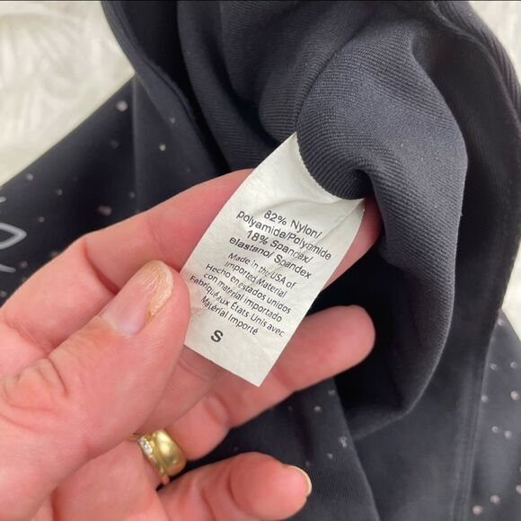 Beyond Yoga Alloy Gunmetal Ombré High Waist Midi Leggings - Picture 10 of 10